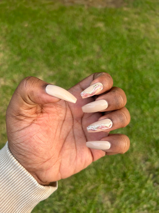 “Neutral Marble” Nail Set