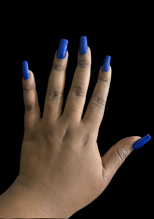 “Feeling Blue” Nail Set