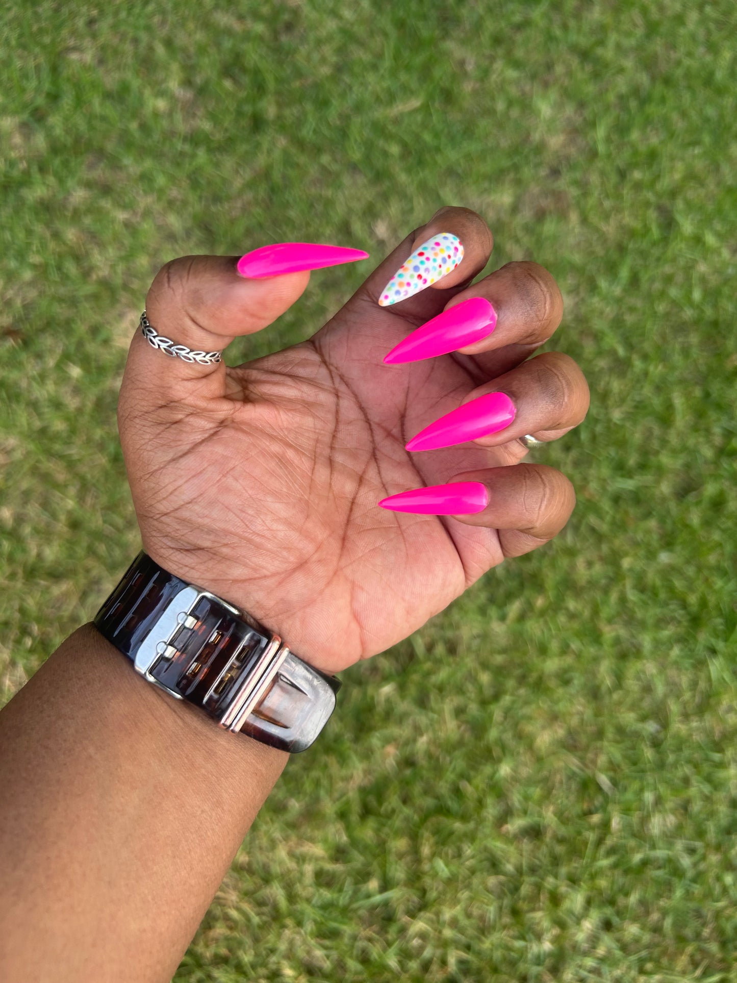 “Hot Pink Abstract" Nail Set