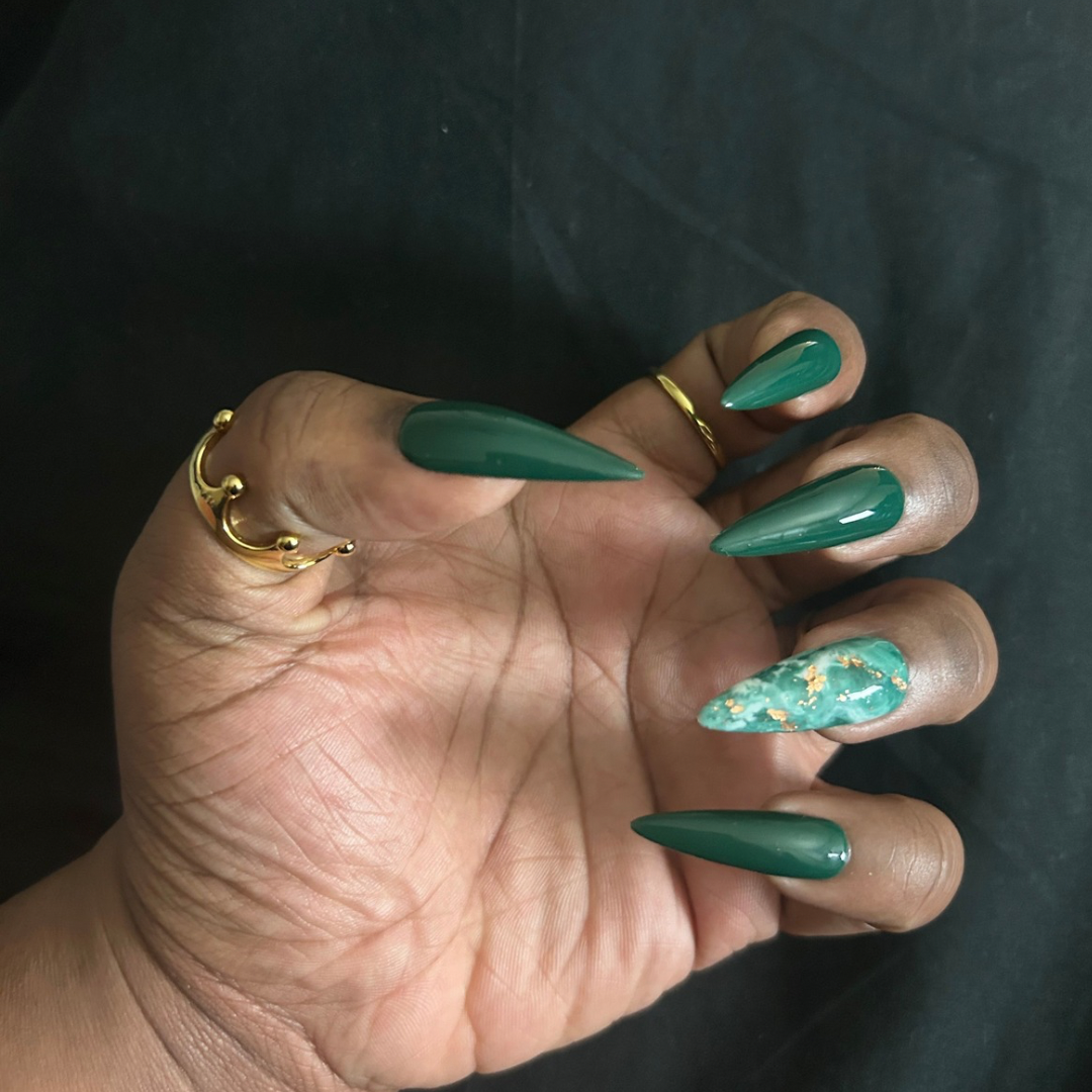 "Green Marble" Nail Set