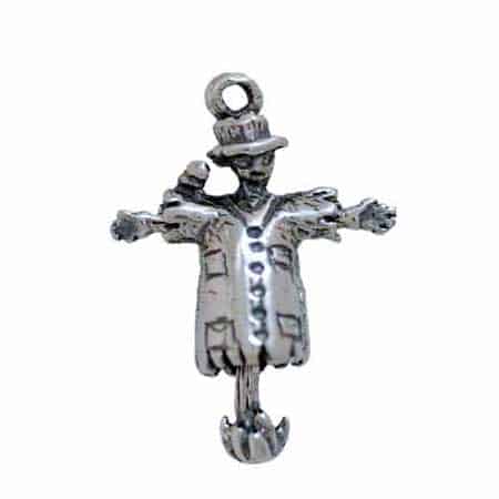 Movable Scarecrow Charm