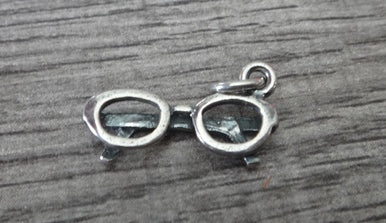 Eyeglasses Charm