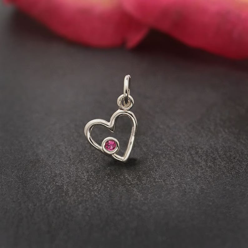 Charm de corazón con piedra natal