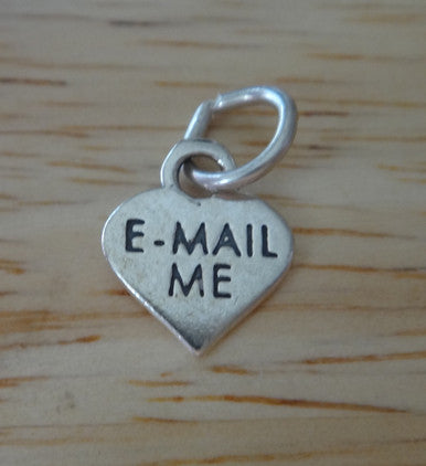 Charm de conversación con forma de corazón para enviarme un correo electrónico 